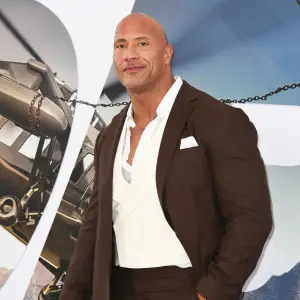 Dwayne Johnson Drinks 4 Gallons Water a Day