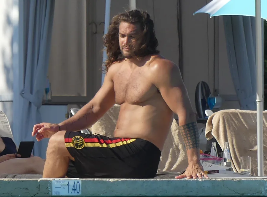 Jason Momoa Shirtless