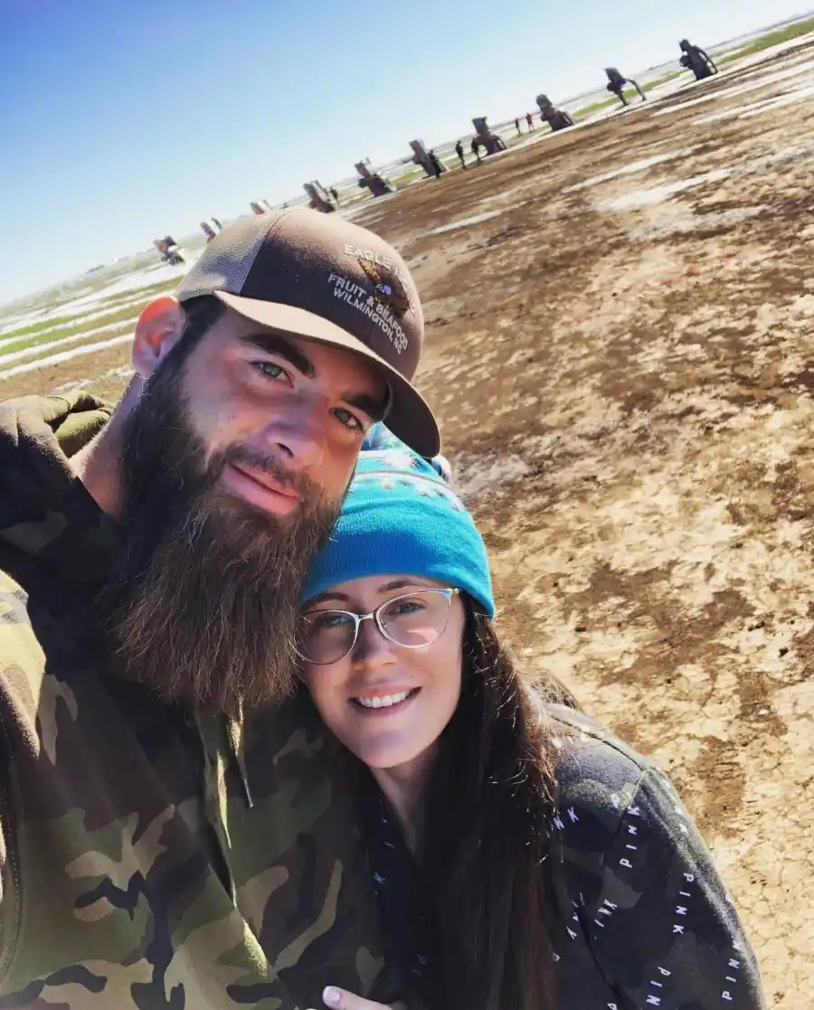 Jenelle Evans and David Eason Selfie Jenelle Evans and David Eason Call 911 After Hearing Daughter Ensley Screaming