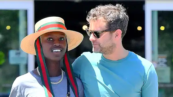Joshua Jackson Cozies Up to Jodie Turner-Smith After Kissing Mystery Woman