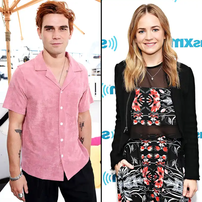 KJ Apa Britt Robertson Are Dating After Comic-Con PDA