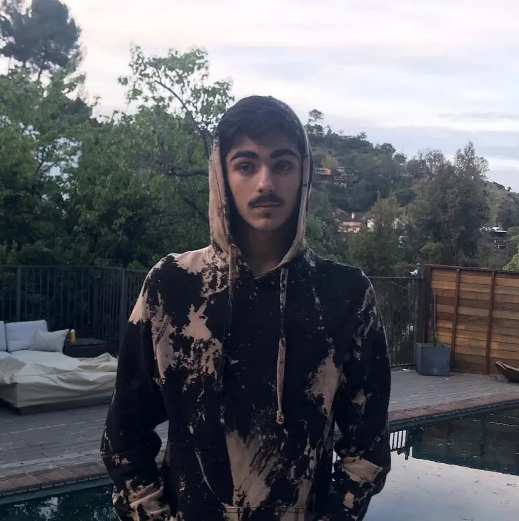 Kassius Marcil-Green Visits Dad Brian Austin Green On Set of BH90210