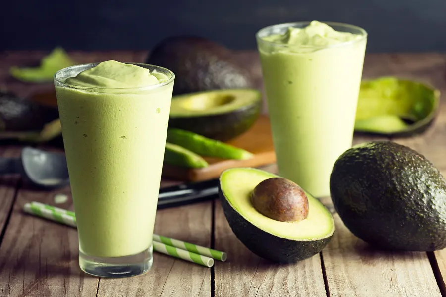 Kourtney Kardashian Keto Hacks Avocado Smoothies