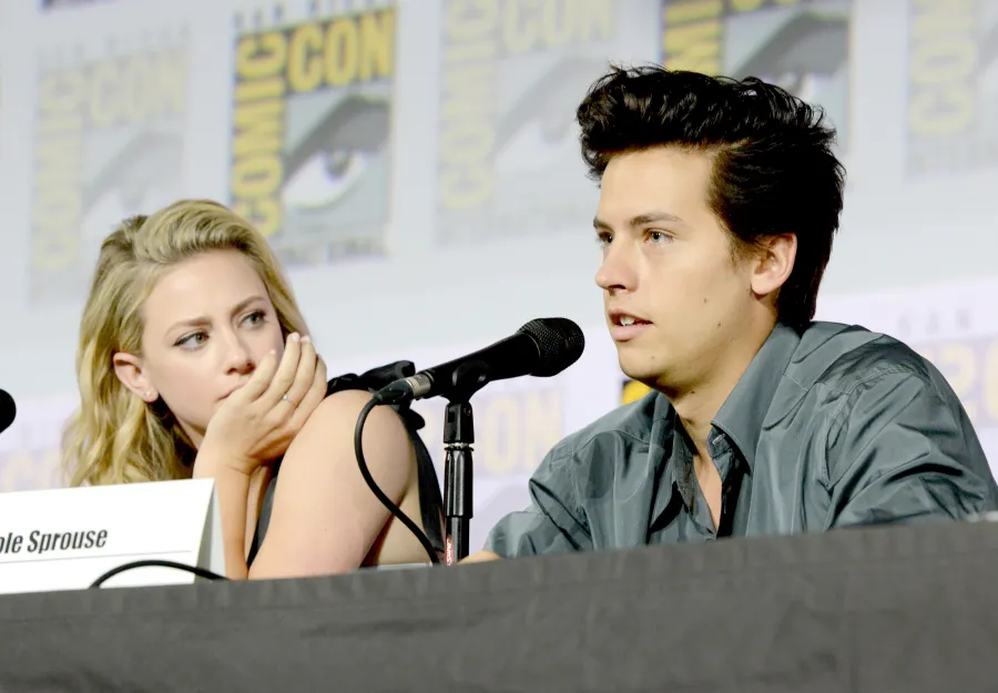 Lili-Reinhart-Cole-Sprouse-split