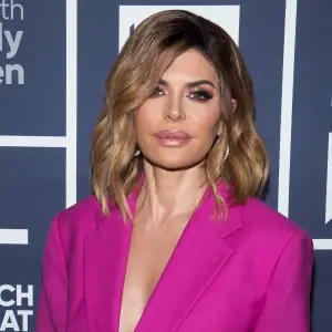 Lisa Rinna Pink Suit Eating Problem