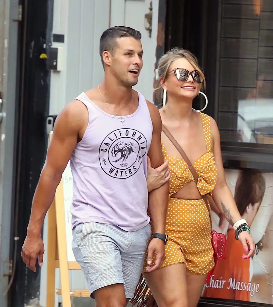 Miranda Lambert and Brendan McLoughlin A Timeline of Their Whirlwind Romance June 2019