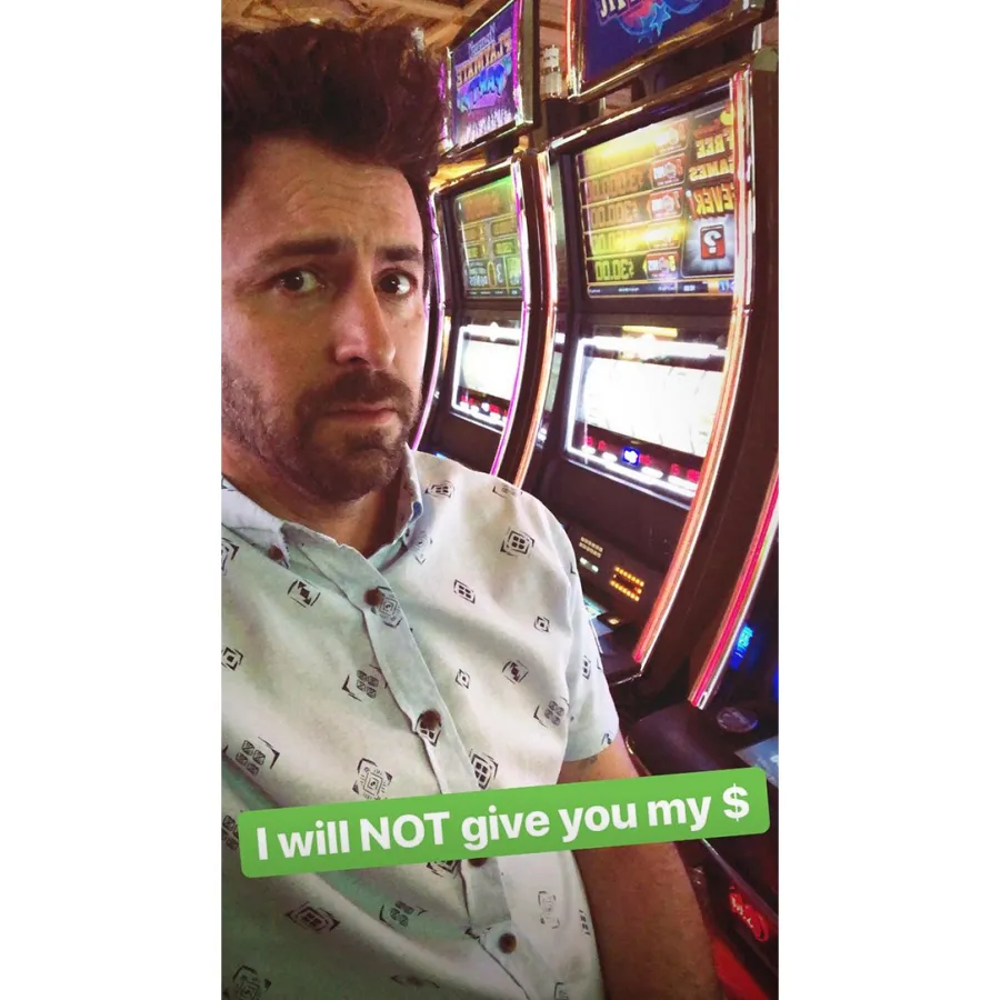 Tom-Schwartz-and-Katie-Maloney-Get-Their-Marriage-License-During-Cast-Trip-to-Las-Vegas