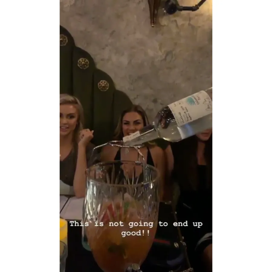 Tom-Schwartz-and-Katie-Maloney-Get-Their-Marriage-License-During-Cast-Trip-to-Las-Vegas-Jax