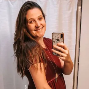 Tori-Roloff-baby-bump