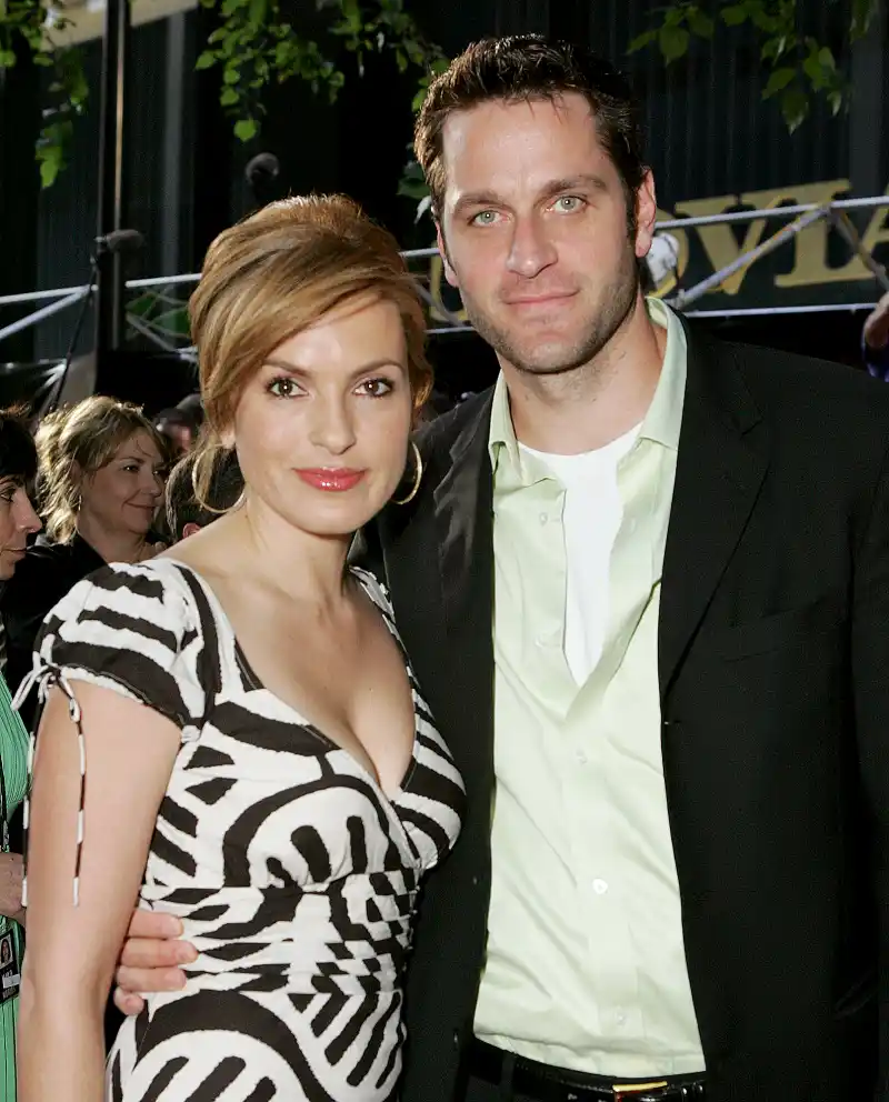 2002-meeting-Mariska-Hargitay-and-Peter-Hermann