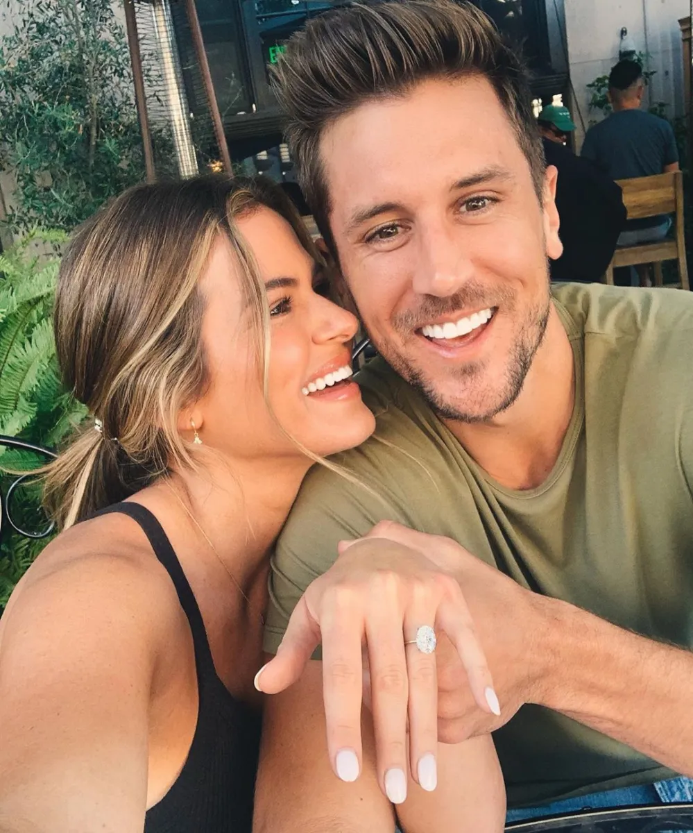 Bachelorette&rsquo;s JoJo Fletcher and Jordan Rodgers Get Engaged Again