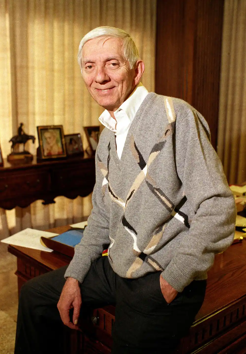 Aaron Spelling Would Be Proud BH90210 Say Tori Spelling and Jennie Garth