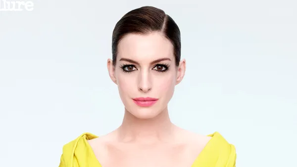 Anne Hathaway Was Body-Shamed at 16 in First Role