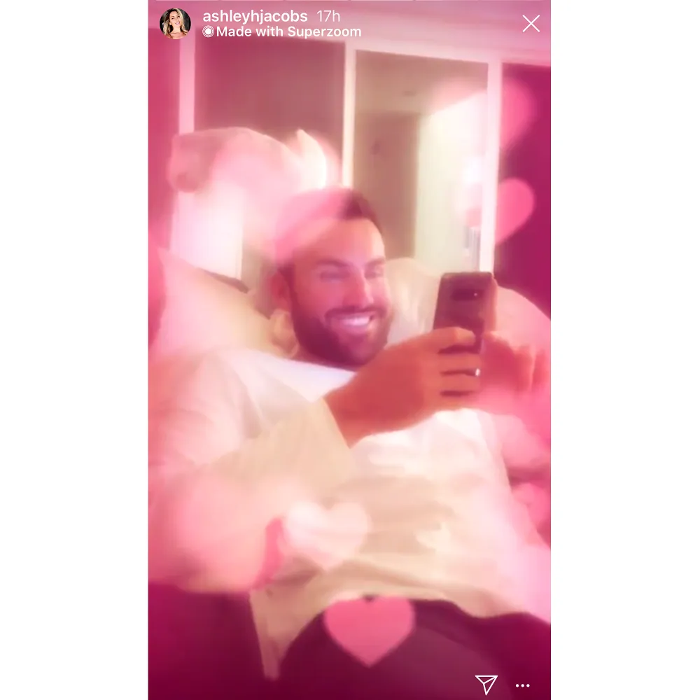 Southern Charm Ashley Jacobs Hangs With Amanda Stanton Ex Bobby Jacobs