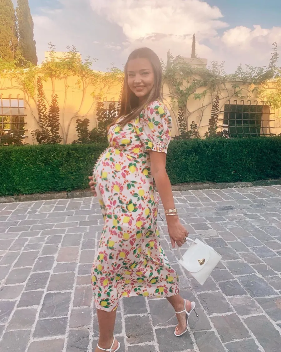 Baby Bump Hall of Fame Miranda Kerr Aug 2019