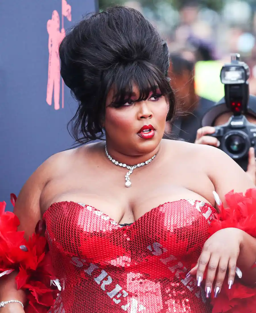 Best Drugstore Beauty VMAS 2019 - Lizzo