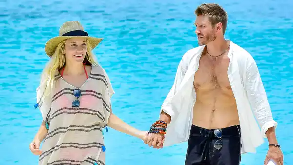 Chad-Michael-Murray-Goes-Shirtless-in-Turks-and-Caicos-With-Sarah-Roemer