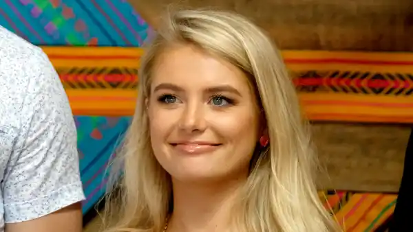 Demi-Burnett-hurt-by-critics