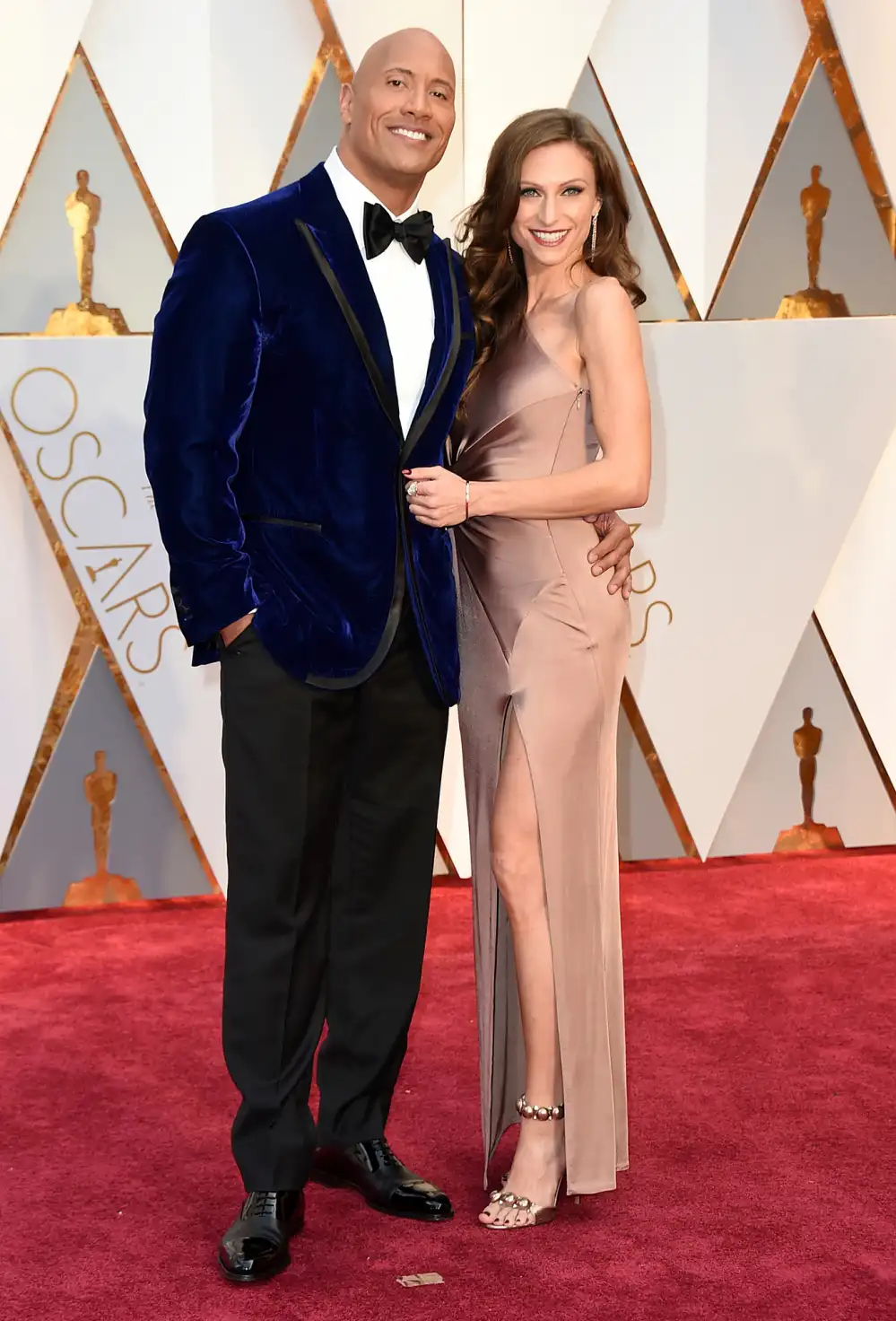 Dwayne Johnson Marries Lauren Hashian