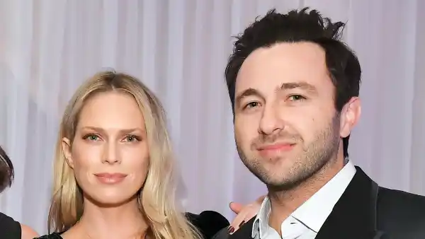 Erin-Foster-engaged-to-Simon-Tikhman