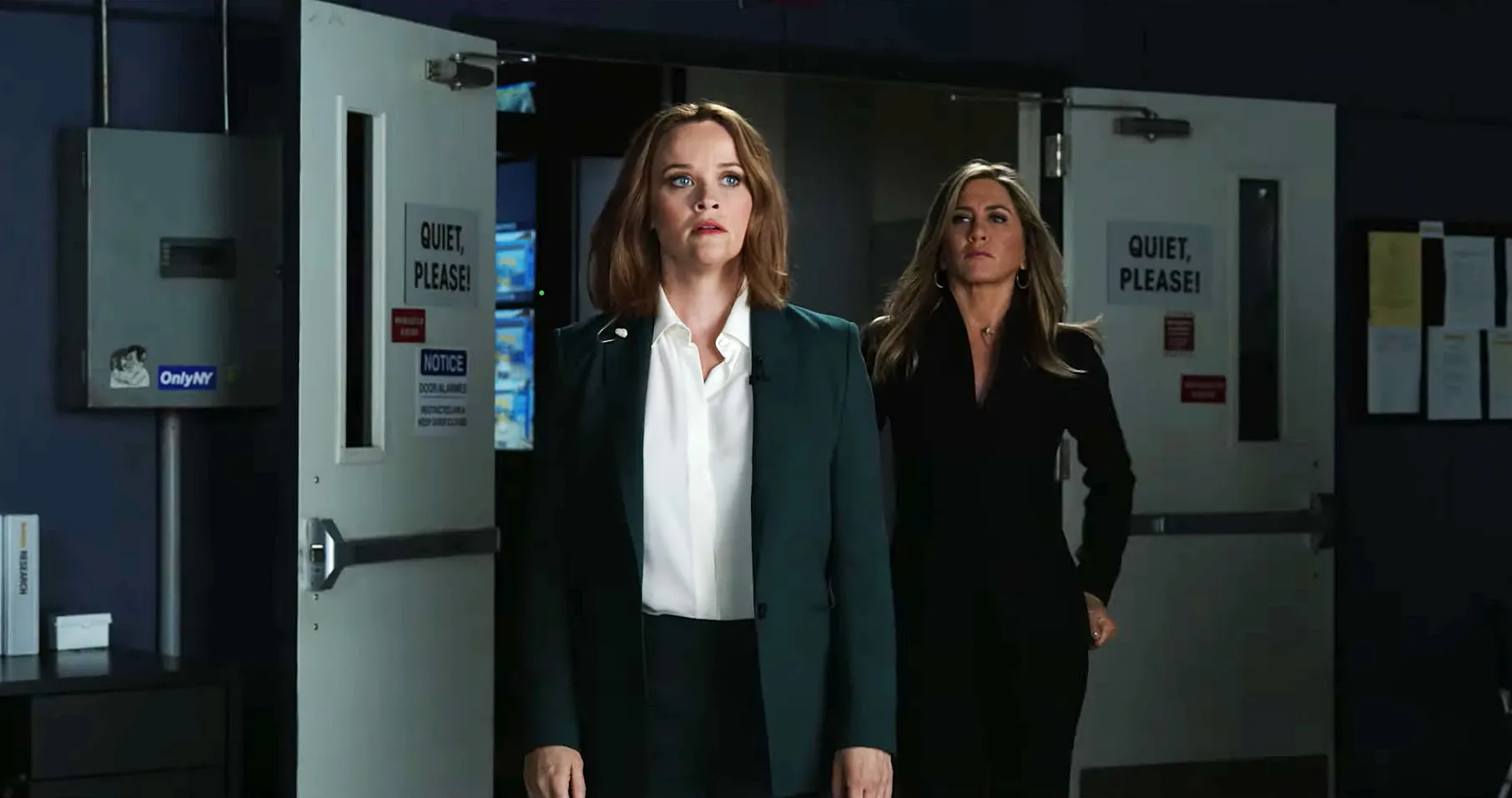 Jen Aniston Reese Witherspoon Dramatic 1st Trailer Morning Show