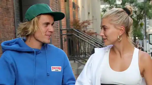 Justin Bieber and Hailey Baldwin Adopt Kitten