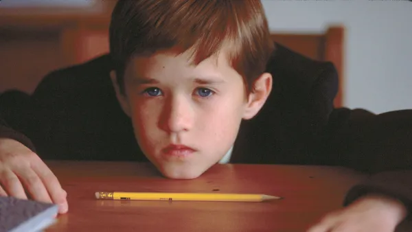 Sixth Sense Cast Then and Now Haley Joel Osment