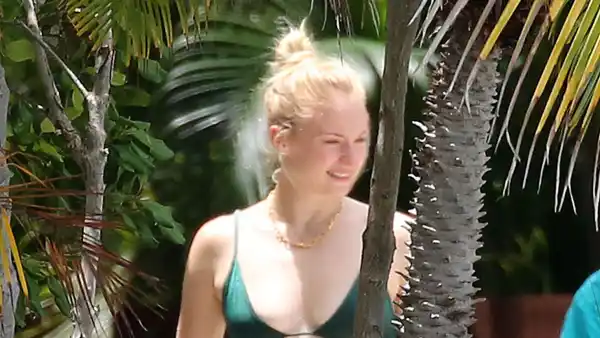Sophie Turner Wearing Green Bikini Incredible Body