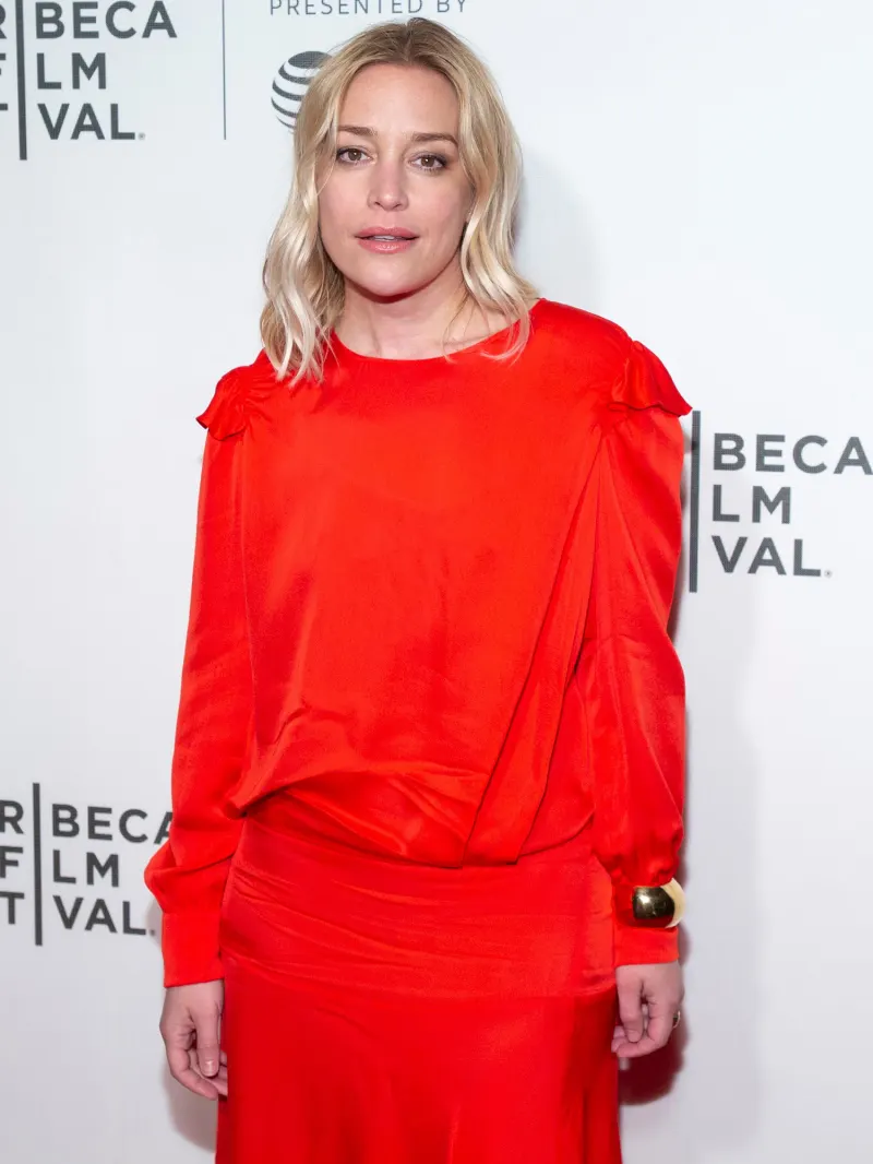 Piper Perabo Stars Who Have Worked in Fast Food