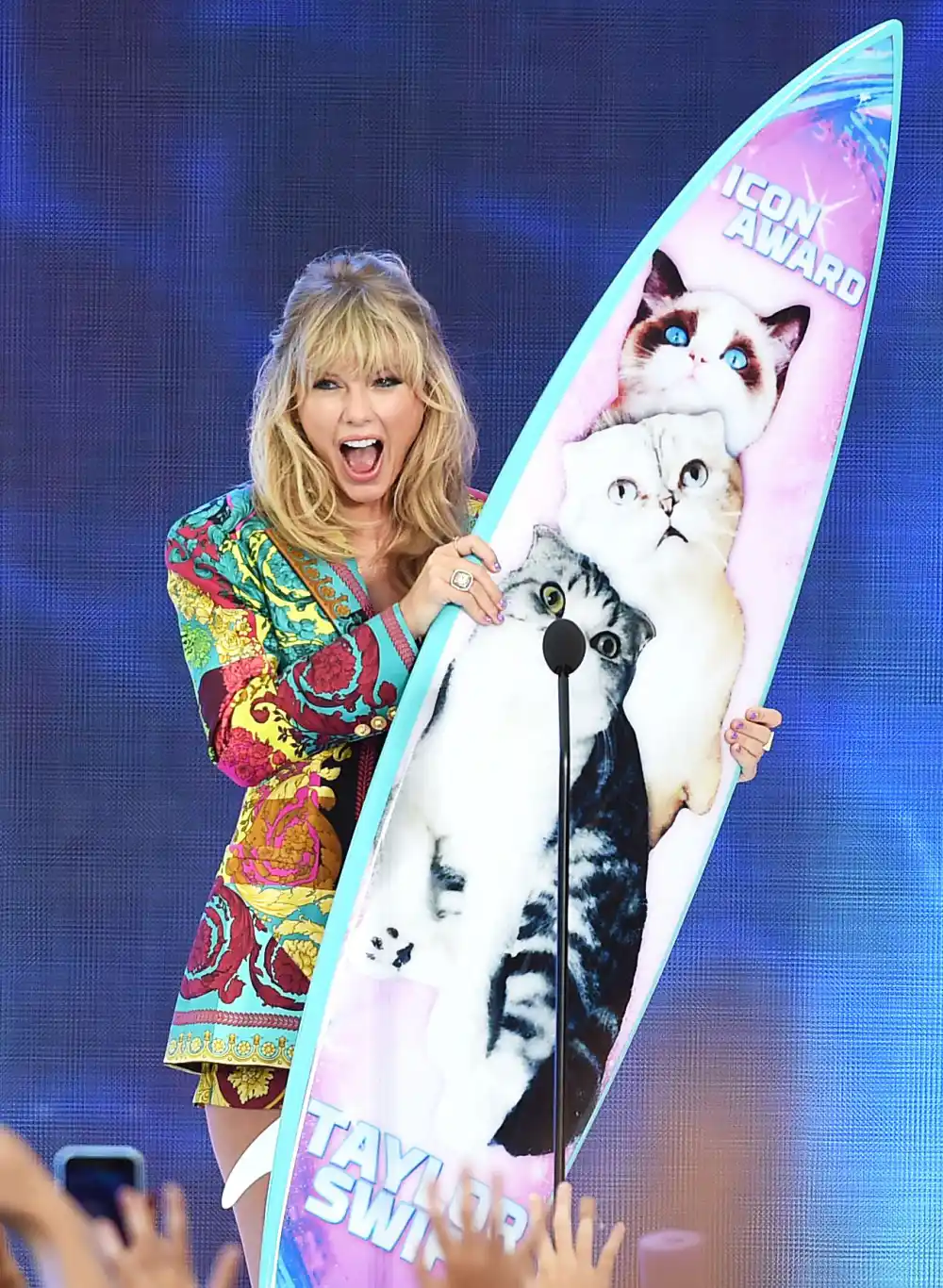 Taylor Swift Icon Award Teen Choice Awards 2019