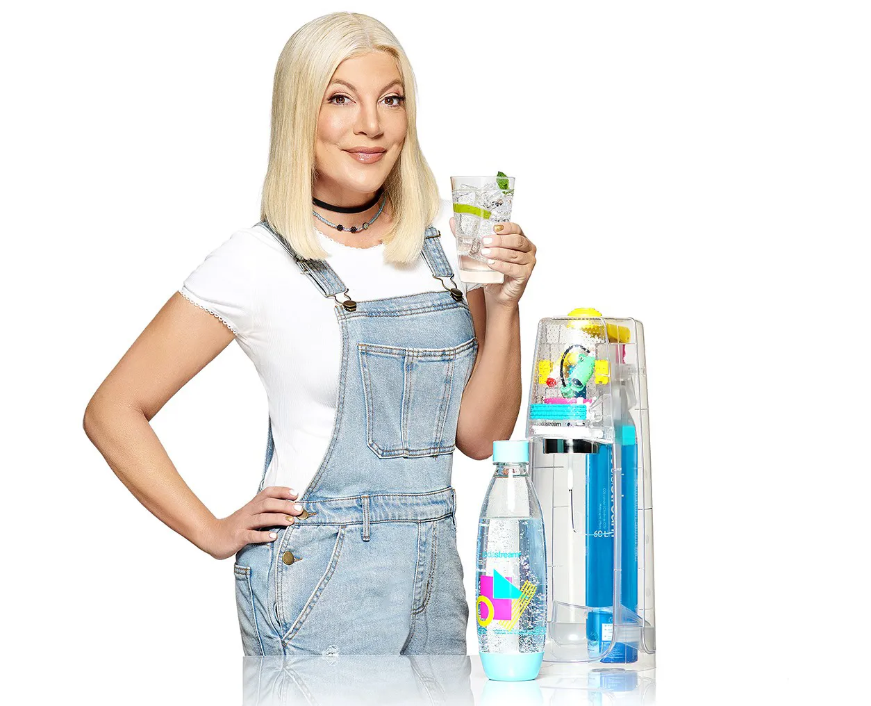 Tori-Spelling-90s-SodaStream