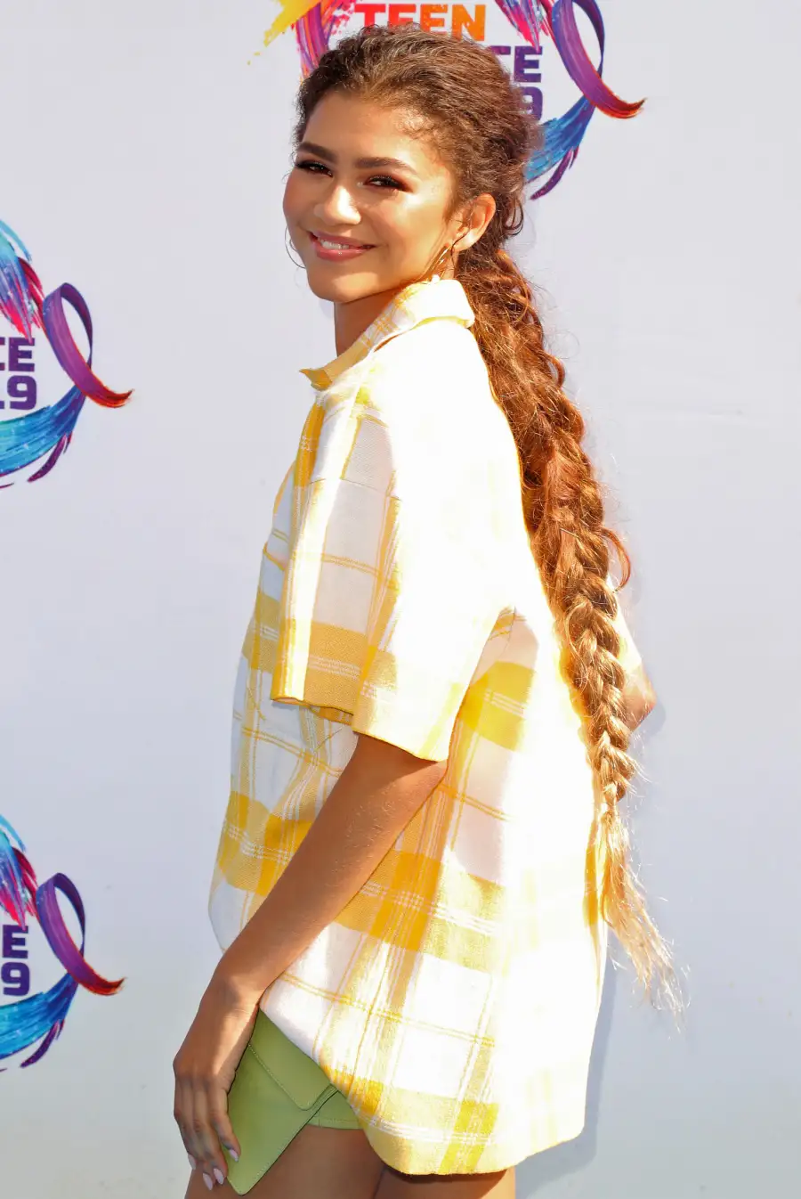 Zendaya Long Braid Teen Choice Awards 2019