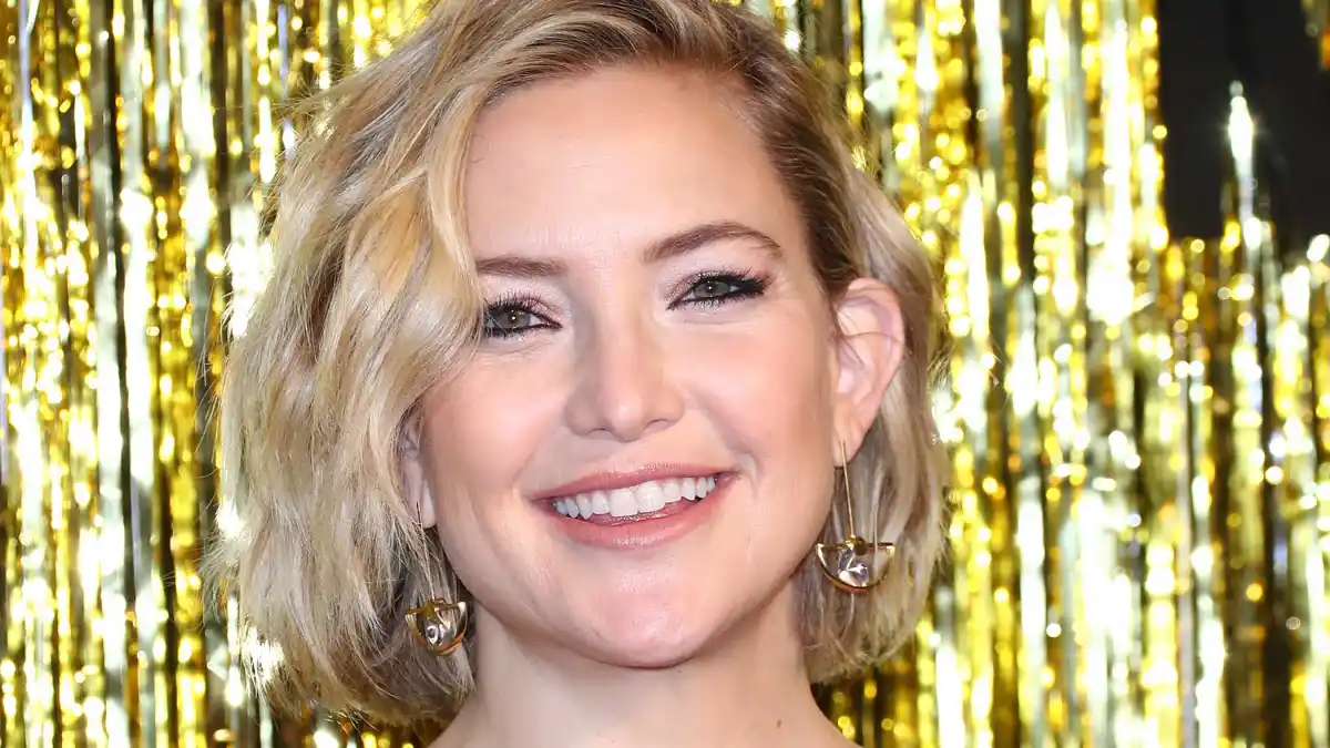 kate hudson at michael kors