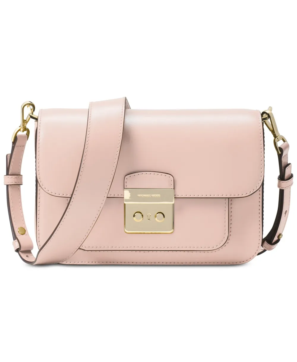 pink purse