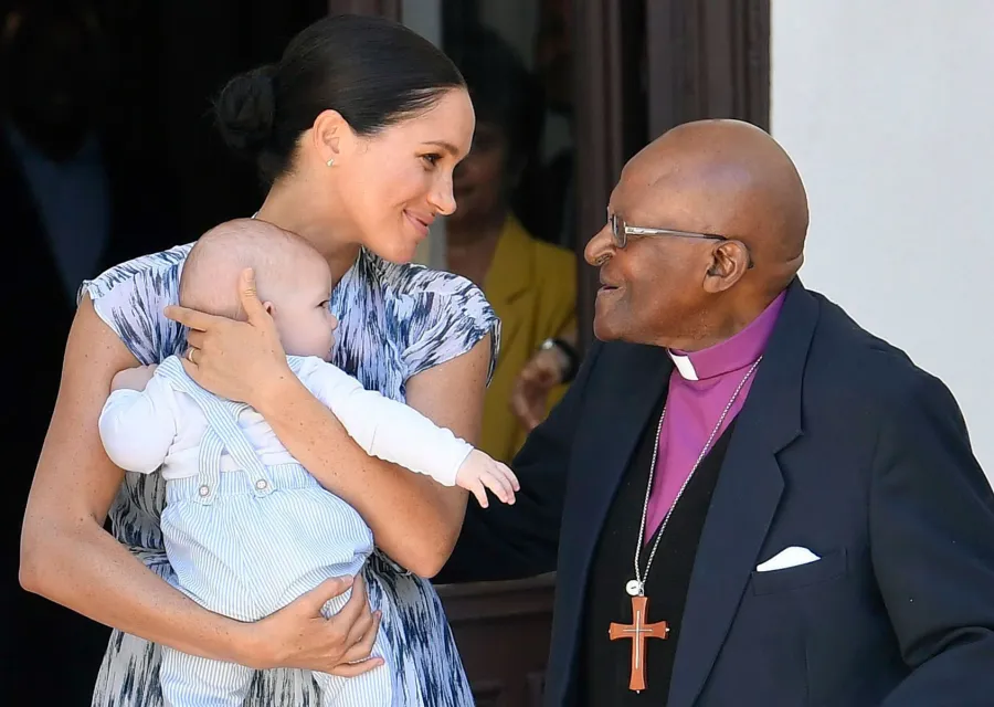 Archie's Photo Album Prince Harry and Duchess Meghan's First Royal Baby- Royal Tour South Africa Day 3