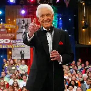 Bob-Barker-Dead-Wave-Price-is-Right