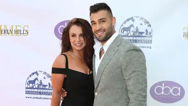 Britney Spears Walks Red Carpet With Boyfriend Sam Asghari