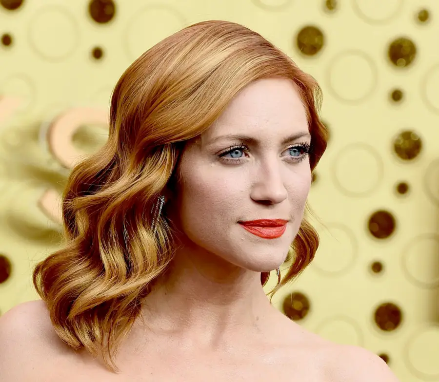 Brittany-Snow-Emmys-2019-beauty