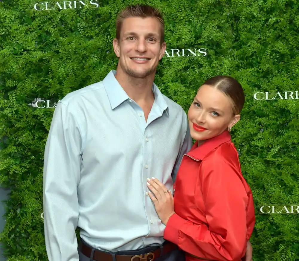 Camille Kostek Spills on Her Wellness Routine of Lymphatic Drainage Massages, Meditation and Baths