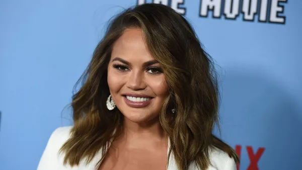 Chrissy Teigen FaceTimes a Fan After Tweeting Email Address