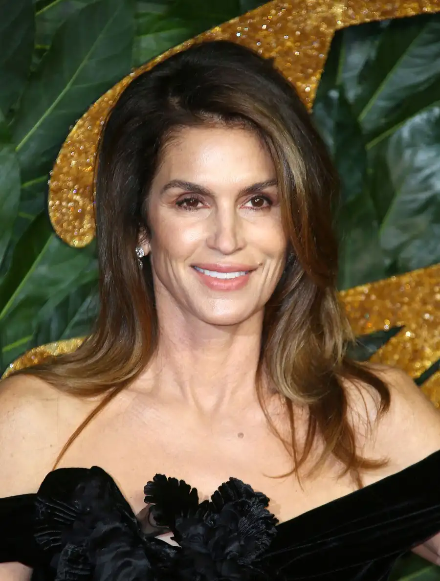 Cindy Crawford Stars Honor Late Photographer Peter Lindbergh