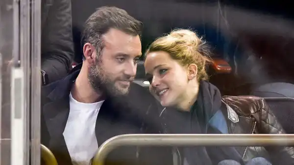 Jennifer Lawrence Posts Wedding Registry Cooke Maroney