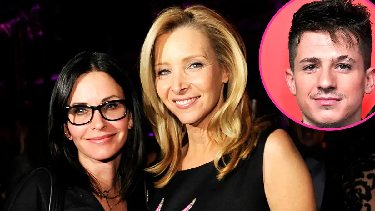 Courteney Cox Lisa Kudrow Celebrate Friends With Charlie Puth