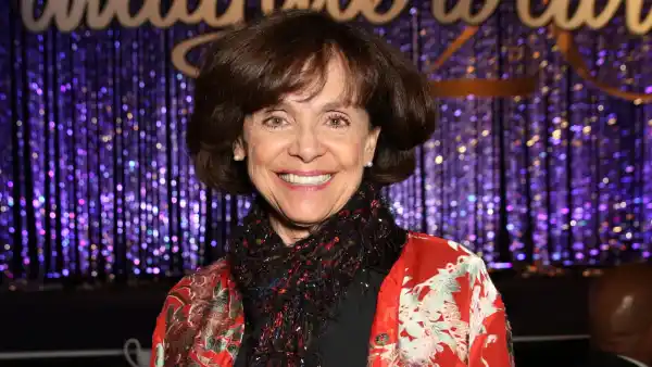 Dancing With the Stars Honors the Late Valerie Harper