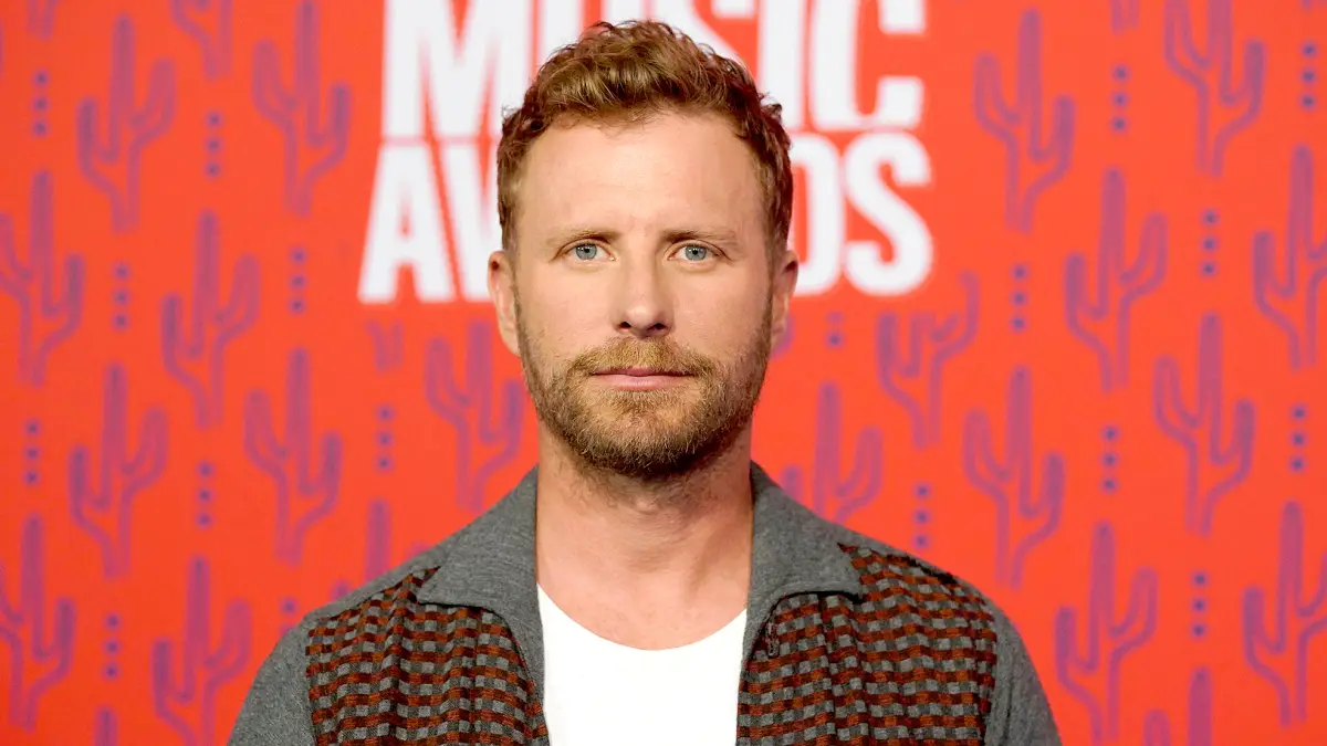 Dierks-Bentley-Fishing-Without-License