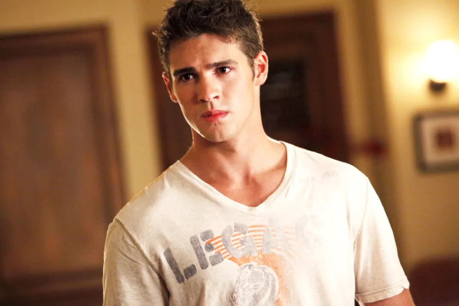 ery Major Vampire Diaries Character Who Died Came Back to Life