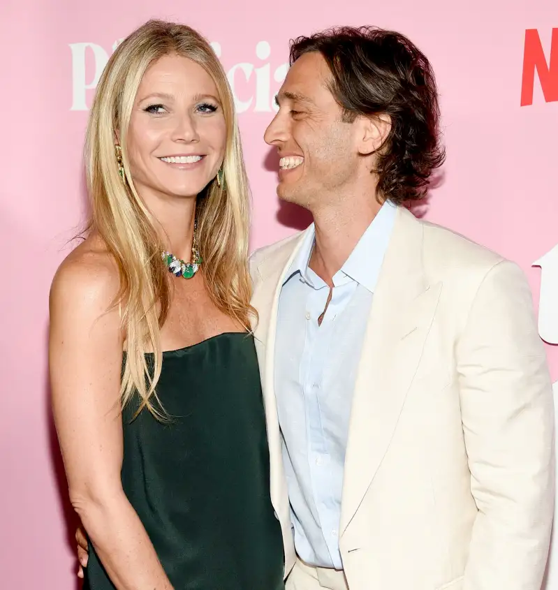 Gwyneth-Paltrow,-Chris-Martin,-Brad-Falchuk-get-along