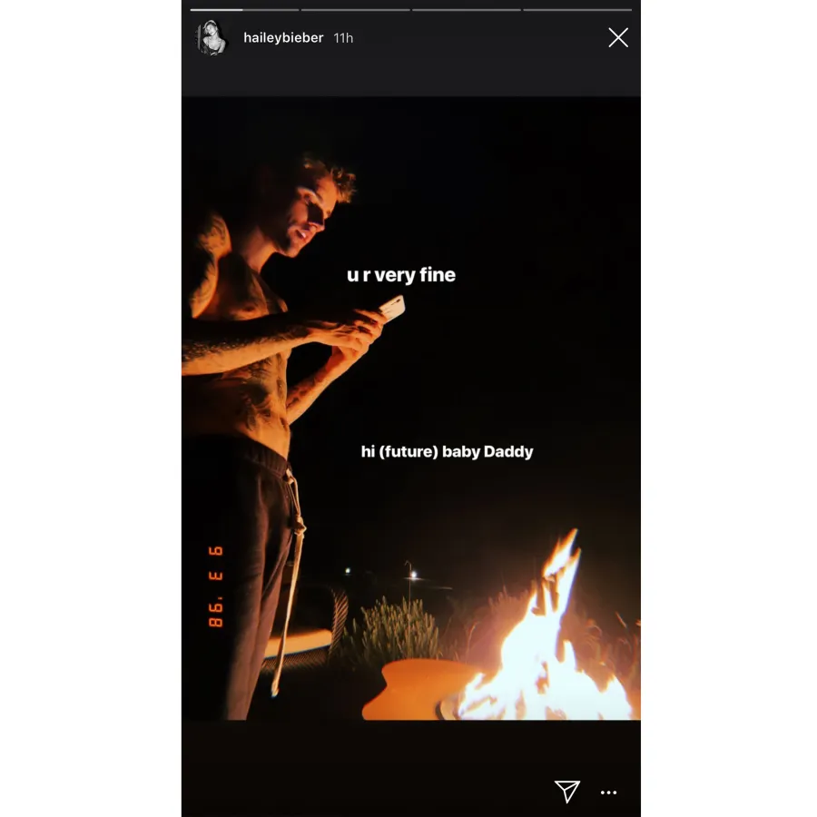 Hailey Baldwin Justin Bieber Have Beach Picnic