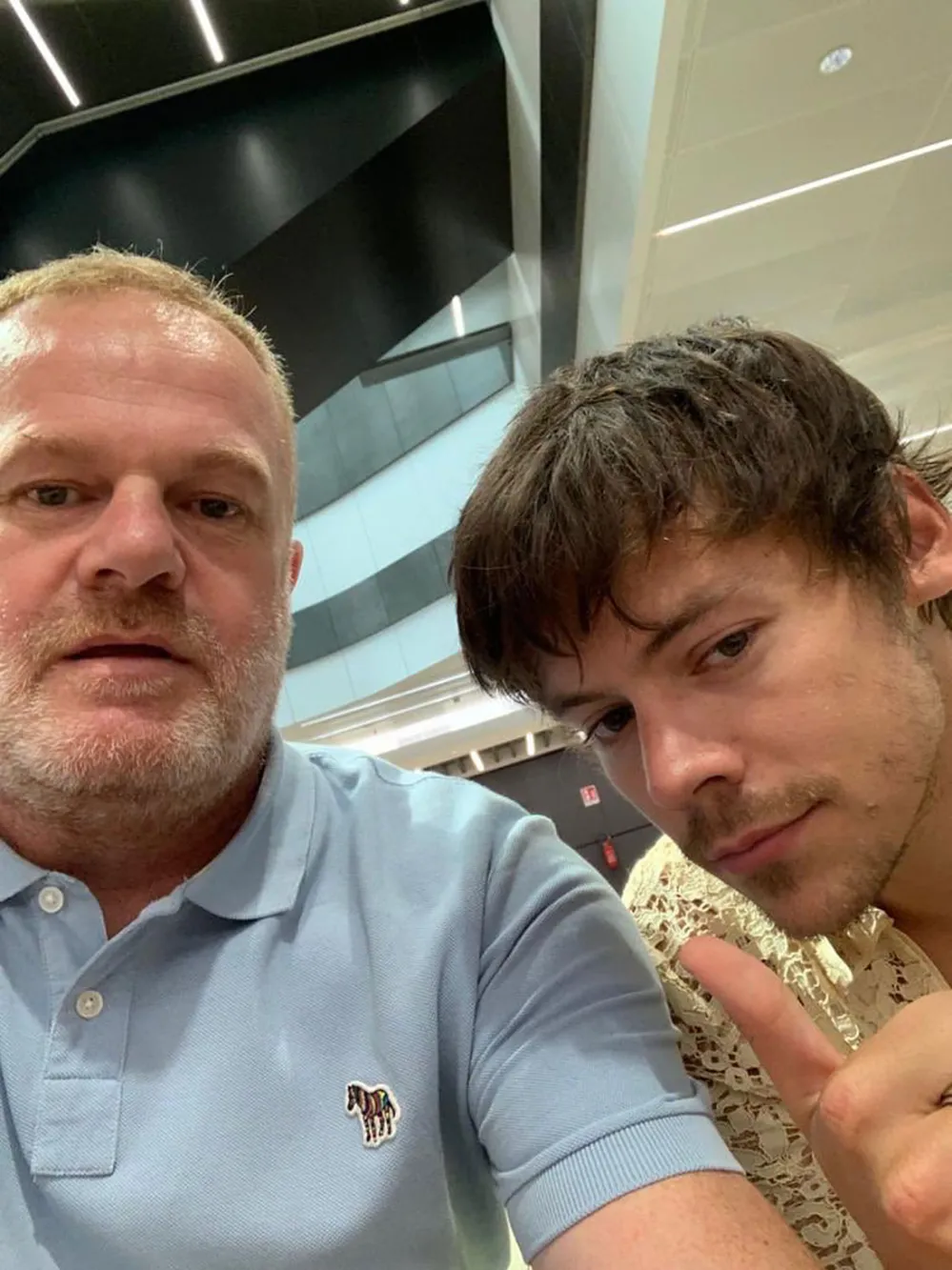 Harry Styles Bowl Haircut and Facial Hair
