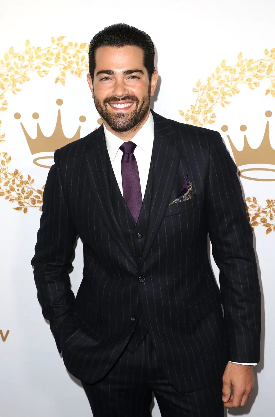 Jesse Metcalfe Christmas under The-Stars Hallmark Movies Christmas Gallery